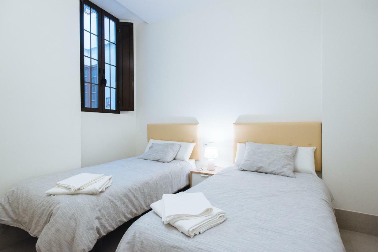 Luxury Apartment Penuelas Free Parking Seville Ngoại thất bức ảnh